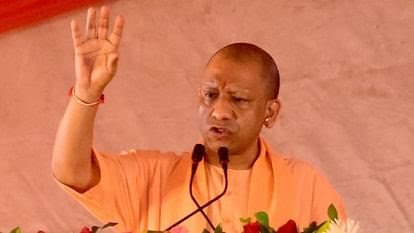 यूपी में कानून-व्यवस्था कायम: मुख्यमंत्री योगी आदित्यनाथ का बरेली हिंसा और धमकी पर सख्त बयान