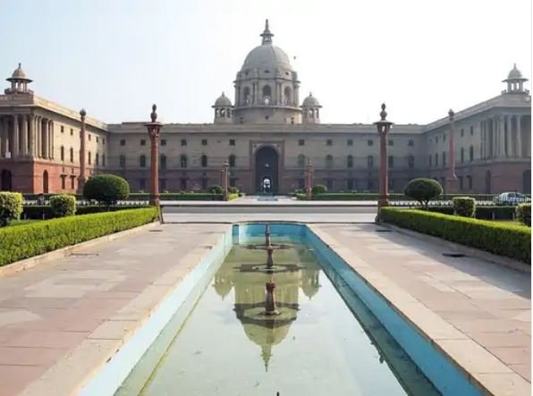 तस्वीर केंद्रीय सचिवालय की है। इसे अब कर्तव्य भवन के नाम से जाना जाएगा।