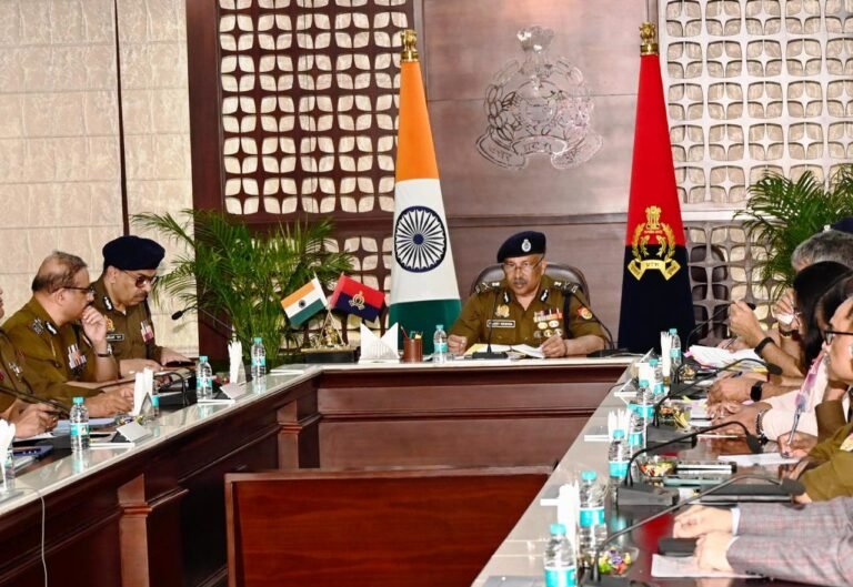 पुलिस महानिदेशक की उच्चस्तरीय अपराध बैठक, त्योहारों, बजट व विवेचना पर दिए सख्त निर्देश