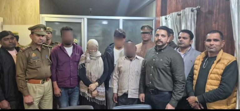 लखनऊ- लखनऊ में GST कर चोरी के बड़े संगठित गिरोह का भंडाफोड़