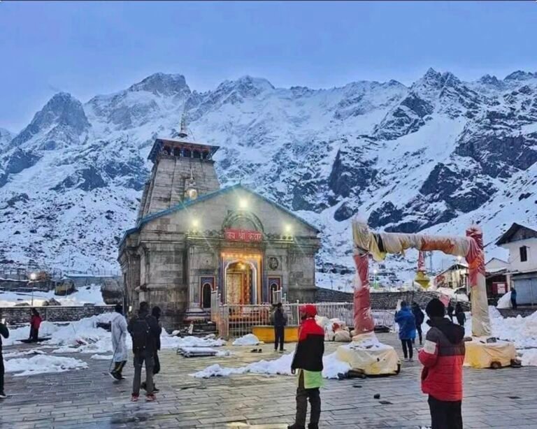 चारधाम यात्रा: अब रजिस्ट्रेशन के लिए देना होगा शुल्क