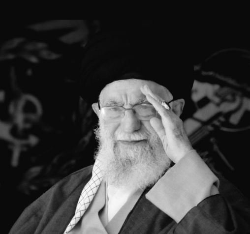 ईरान के सुप्रीम लीडर अयातुल्ला अली खामेनेई का निधन