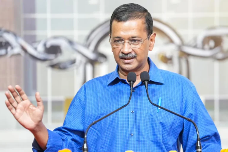 केजरीवाल को बड़ा झटका! दिल्ली हाई कोर्ट ने ठुकराई याचिका, जस्टिस शर्मा ही करेंगी सुनवाई