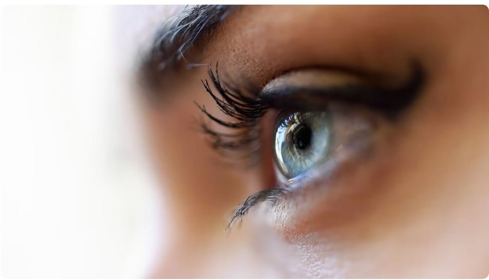 आंखों की सेहत को बनाएं बेहतर