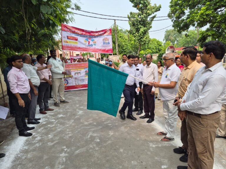 सम्भव अभियान 6.0 का एमएलसी शैलेन्द्र प्रताप सिंह ने हरी झण्डी दिखाकर किया शुभारम्भ
