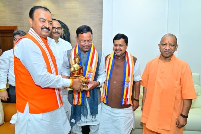 उपमुख्यमंत्री केशव प्रसाद मौर्य के आवास पहुंचे भाजपा अध्यक्ष नितिन नवीन, आत्मीय स्वागत