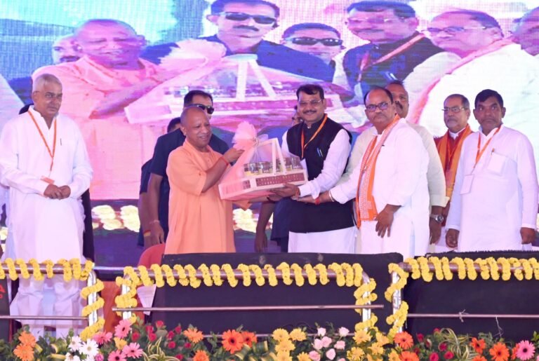 प्रतापगढ़ में 384 करोड़ रुपये से अधिक की विकास परियोजनाओं की सौगात देंगे मुख्यमंत्री योगी आदित्यनाथ