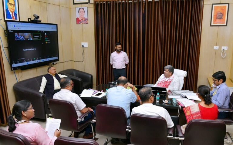 चार नए राजकीय इंजीनियरिंग कॉलेजों की प्रगति की मंत्री आशीष पटेल ने की समीक्षा, गुणवत्तापूर्ण तकनीकी शिक्षा पर दिया जोर