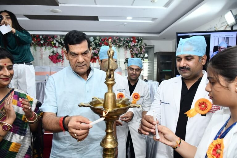 2,000 से अधिक मरीजों का इलाज कर रेमेडी कैंसर केयर ने पेश की मानव सेवा की मिसाल: ए.के. शर्मा