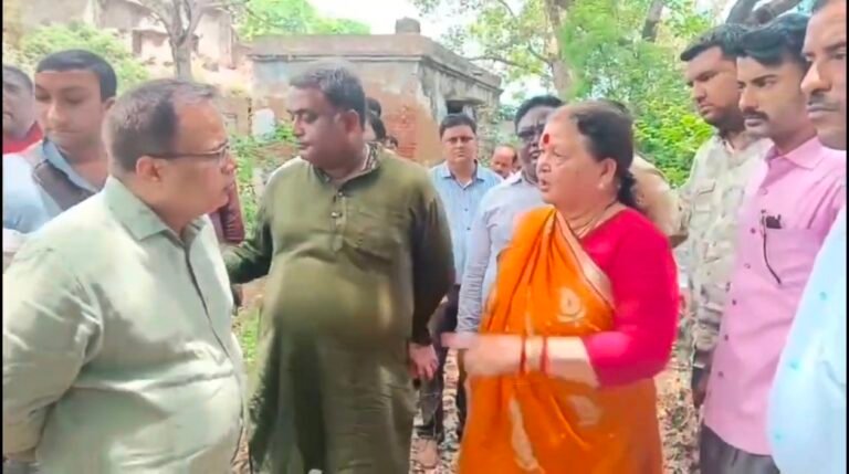 जलभराव पर मेयर सख्त, सीसामऊ नाले का किया निरीक्षण