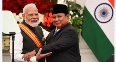 सर्वोच्च सम्मान से सम्मानित हुए पीएम मोदी