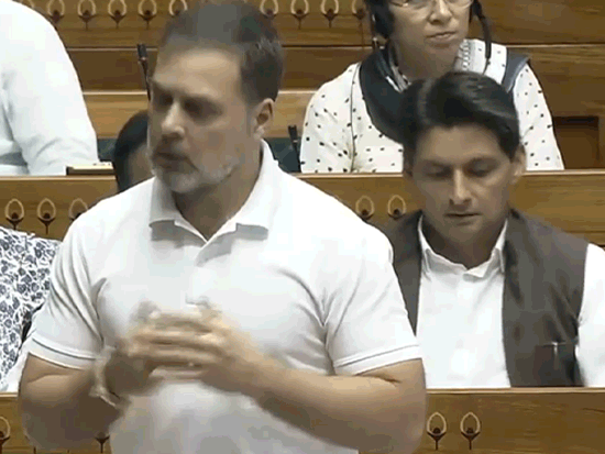 राहुल गांधी के बयान पर हंगामा