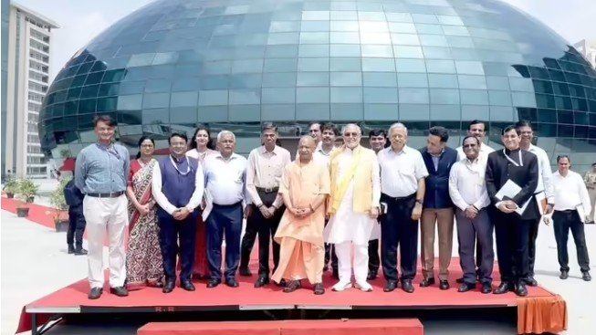 विकसित यूपी की नींव बनेगा सक्षम प्रशासन, 464 करोड़ की अकादमी राष्ट्र निर्माण का केंद्र: सीएम योगी