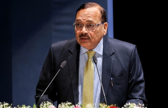 NALSAR विवाद पर सुप्रीम कोर्ट की BCI को फटकार, छात्रों के विरोध के अधिकार पर CJI सूर्यकांत ने कही बड़ी बात