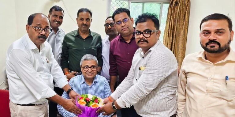 संदीप परमार ने विशेष सचिव, माध्यमिक शिक्षा विभाग का कार्यभार संभाला