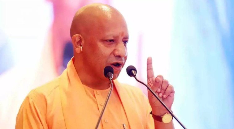 योगी आदित्यनाथ